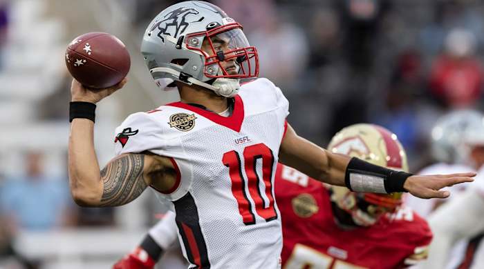 May 7, 2022; Birmingham, AL, USA; Tampa Bay Bandits quarterback Jordan Ta’amu (10) throws against the Birmingham Stallions during the first half at Protective Stadium.